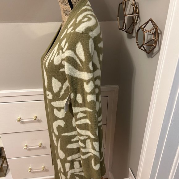 Hem and Thread open front cardigan sweater animal print Olive Green size S NEW - Picture 5 of 8